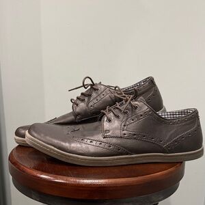 Ben Sherman Brown Wingtip Derby Sneakers